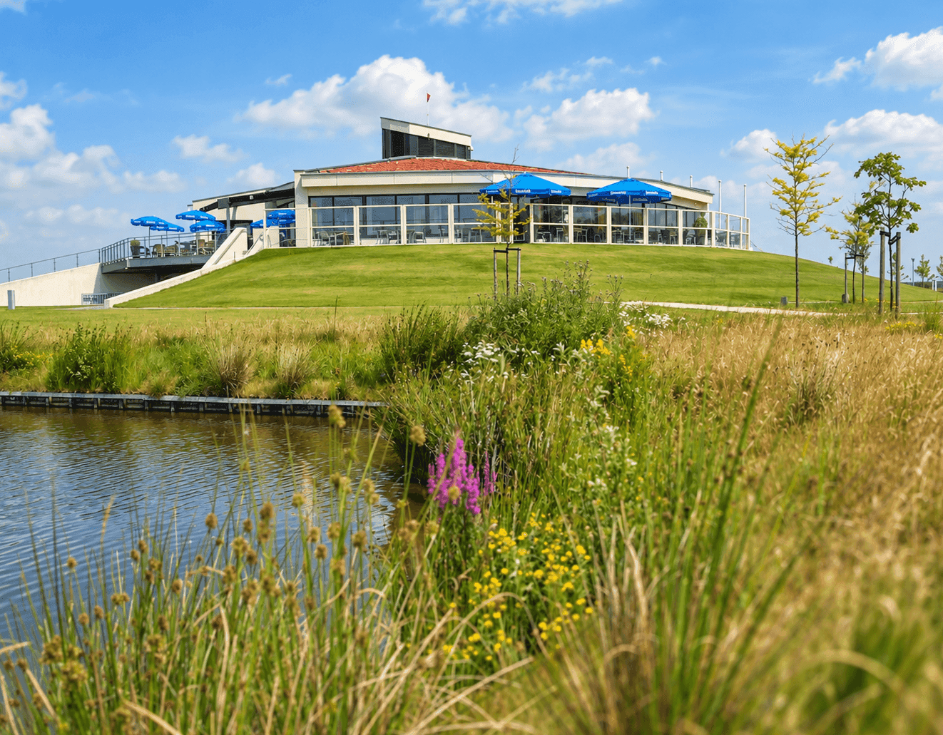 Golfen met je hond tussen bos en water bij Golfclub De Compagnie